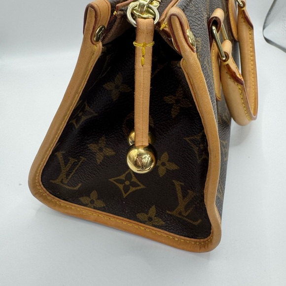 Louis Vuitton Handbags - Louis Vuitton Brown Leather Monogram Hand Bag